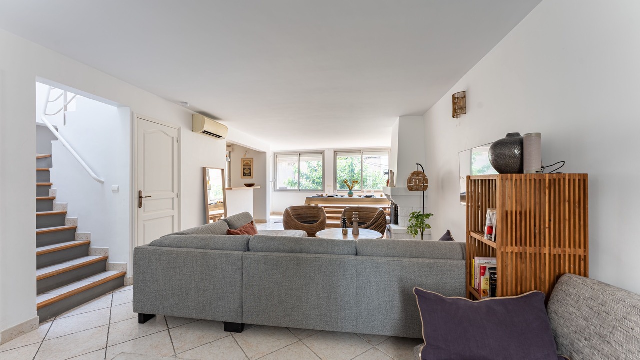 Photo of Livingroom in Endoume