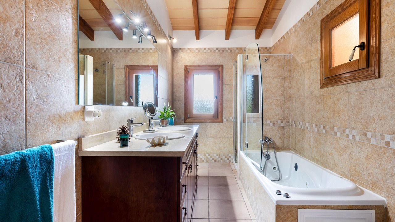 Photo of Bathroom in Marratxinet