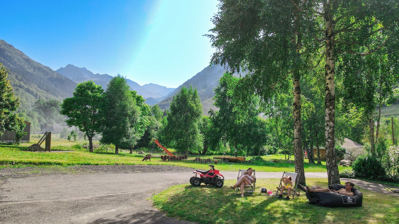 Photo of Outdoor in Campan