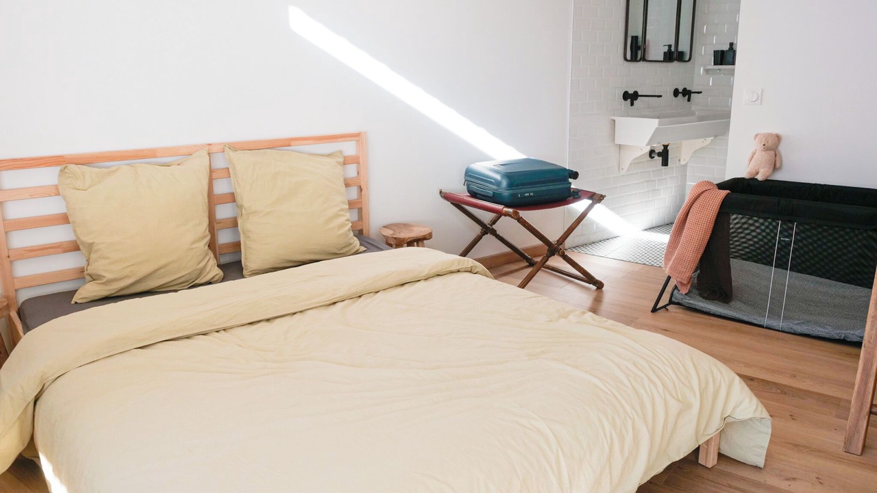 Photo of Bedroom in Campan