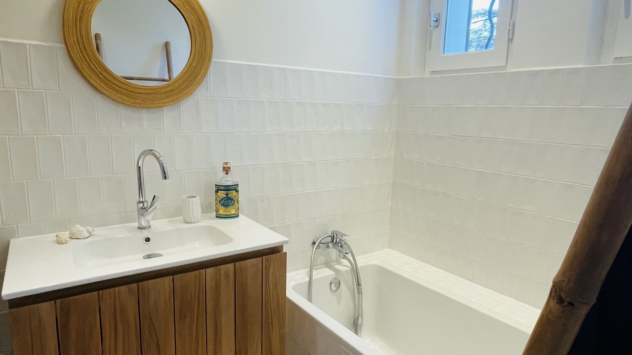 Photo of Bathroom in Villeneuve-les-Avignon