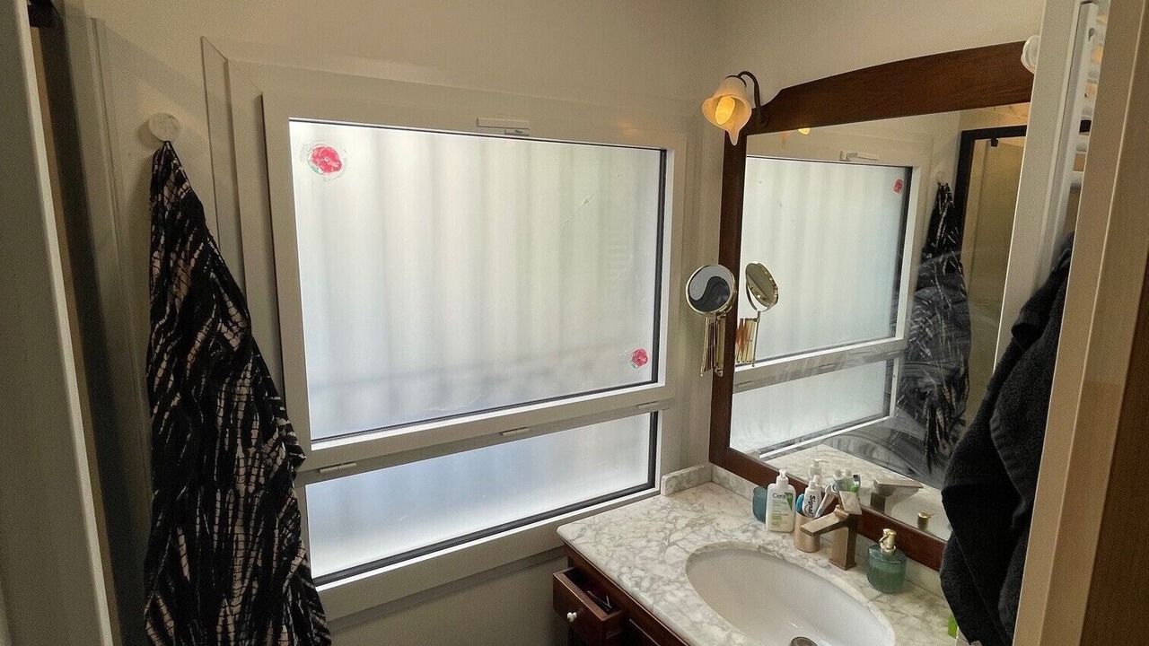 Photo of Bathroom in Lemasson