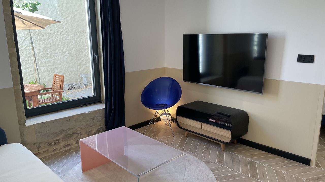 Photo of Livingroom in Quartier Administrations