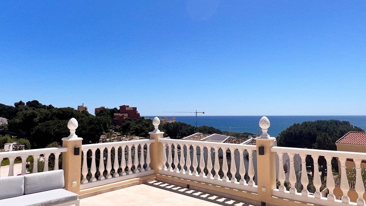 Photo of Patio Balcony in Urbanizacion Puerto de Estepona