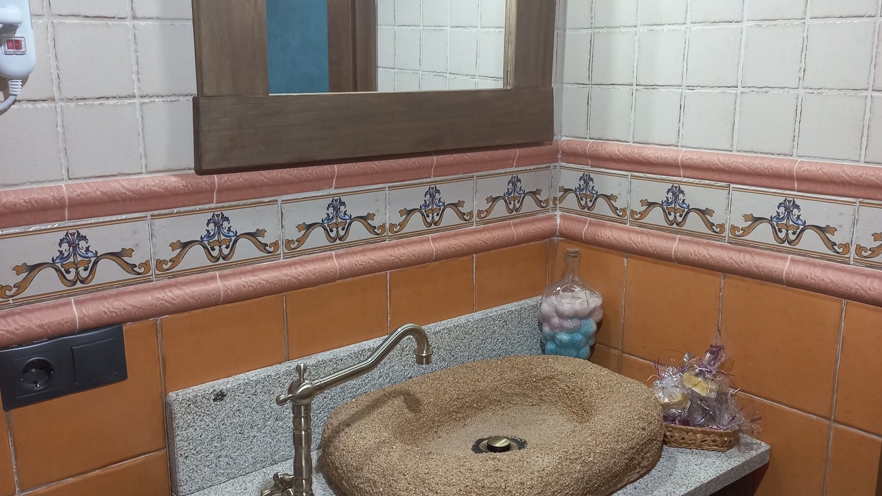 Photo of Bathroom in Santibanez el Bajo