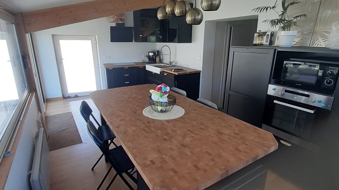 Photo of Kitchen in Chazey-sur-Ain