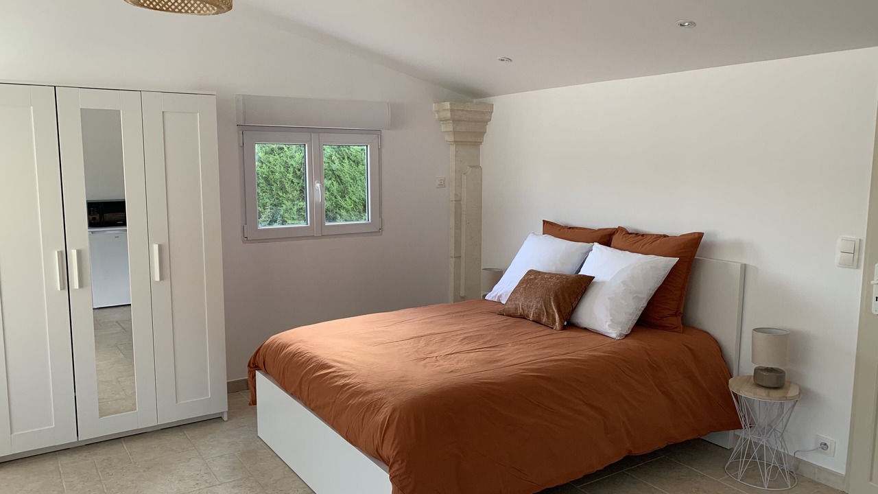Photo of Bedroom in Saint-Saturnin-les-Avignon