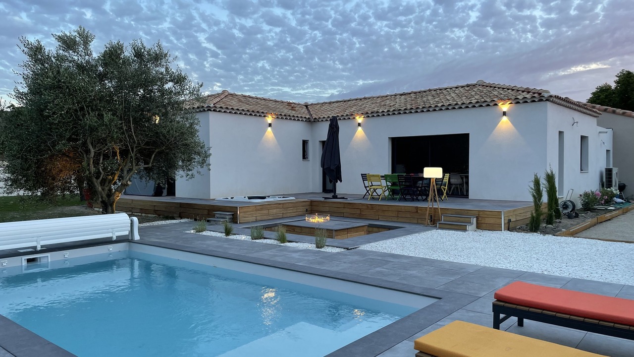Photo of Outdoor in Molleges