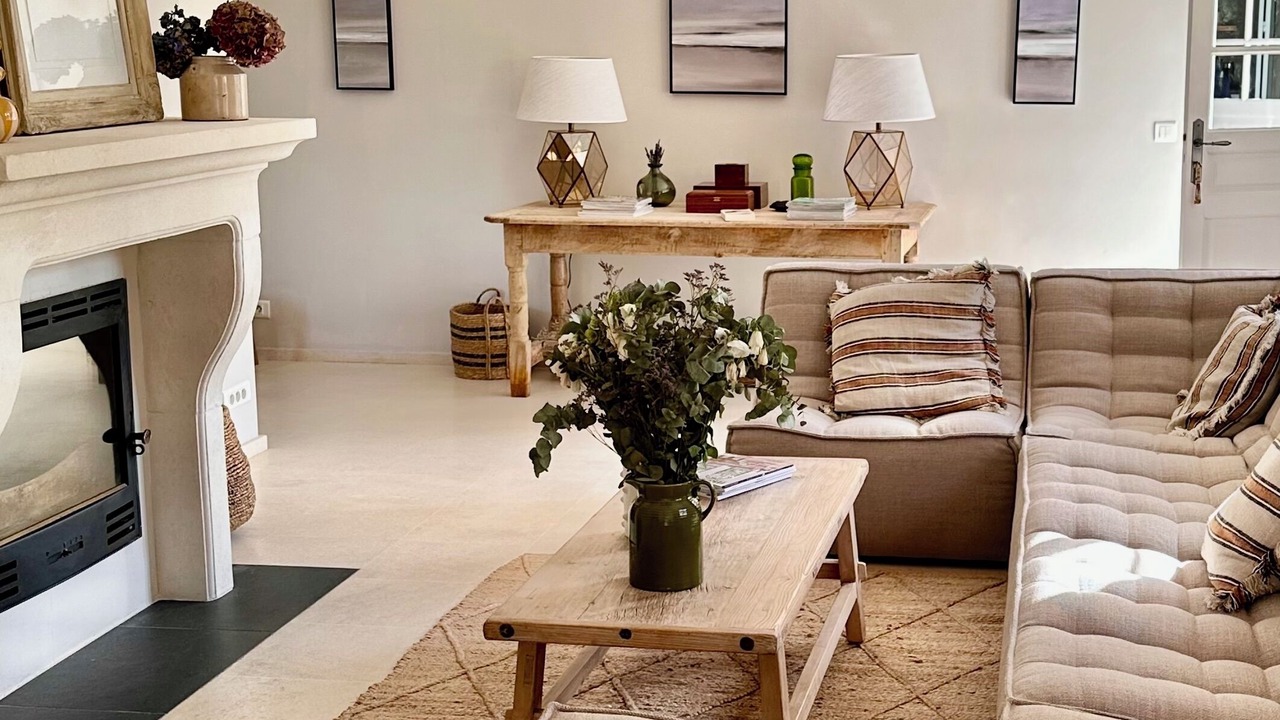 Photo of Livingroom in Saint-Etienne-du-Gres