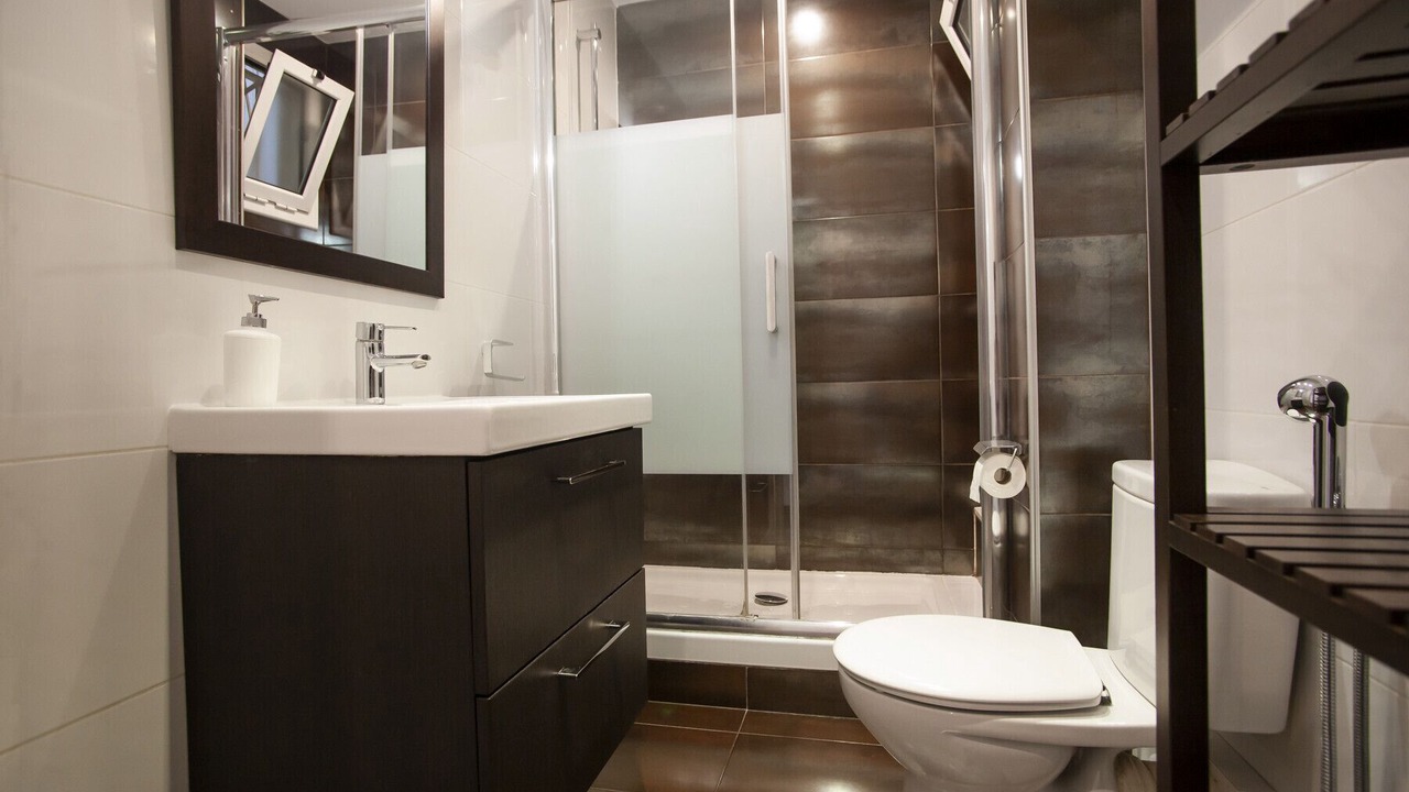 Photo of Bathroom in El Poble-sec