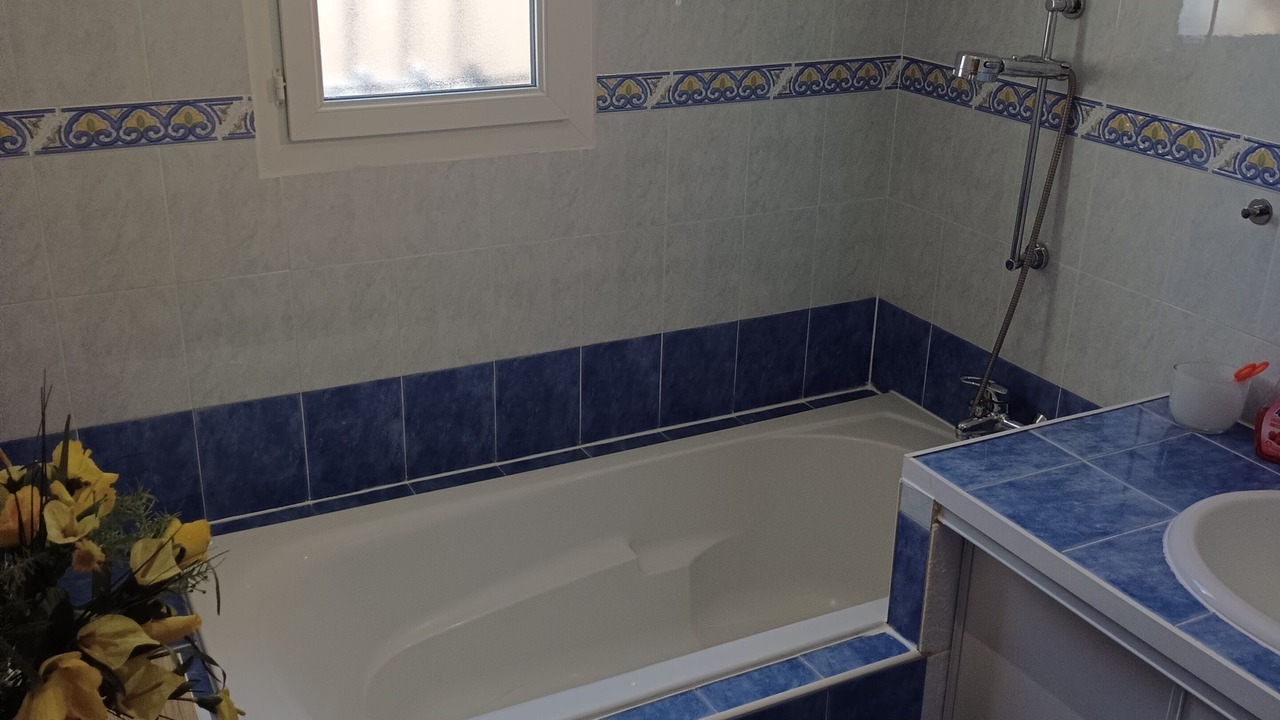 Photo of Bathroom in Montfrin