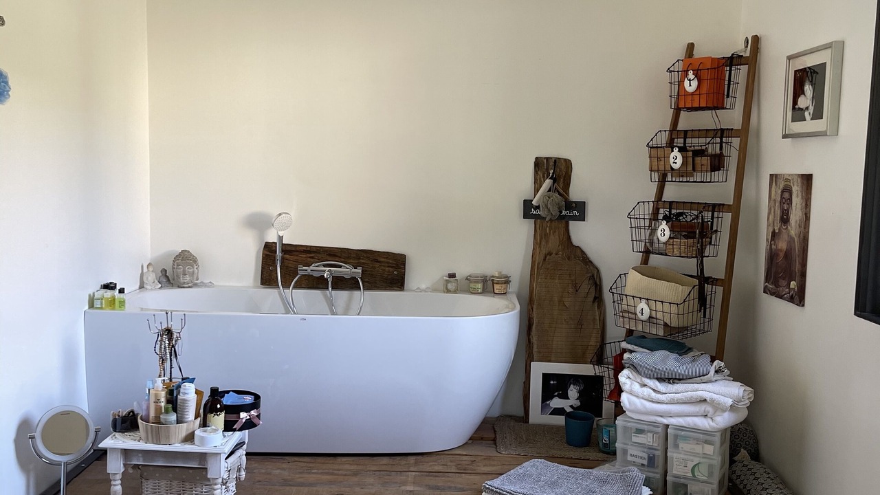 Photo of Bathroom in Bouc-Bel-Air