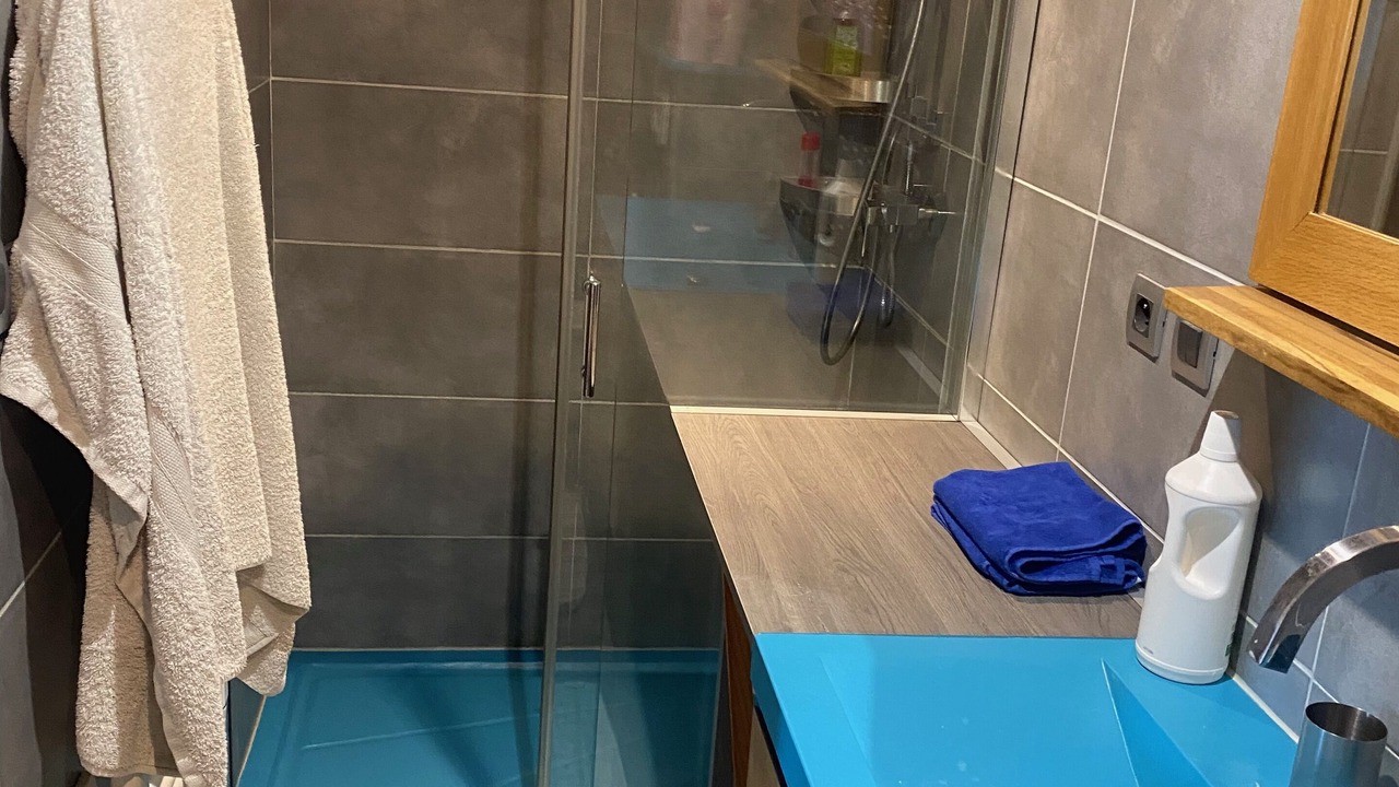 Photo of Bathroom in Cruseilles