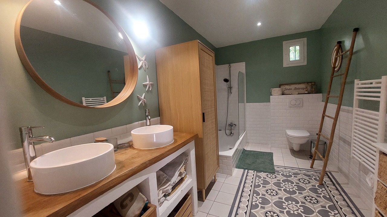 Photo of Bathroom in Grezan