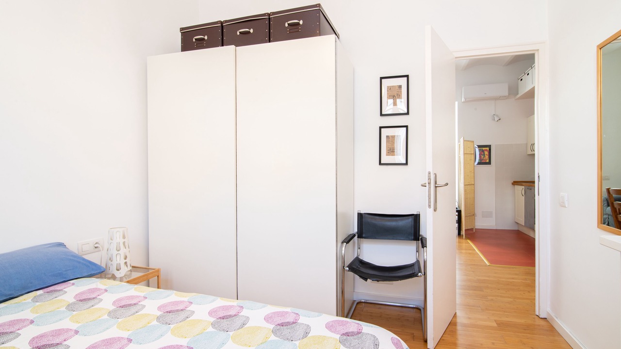 Photo of Bedroom in El Poble-sec