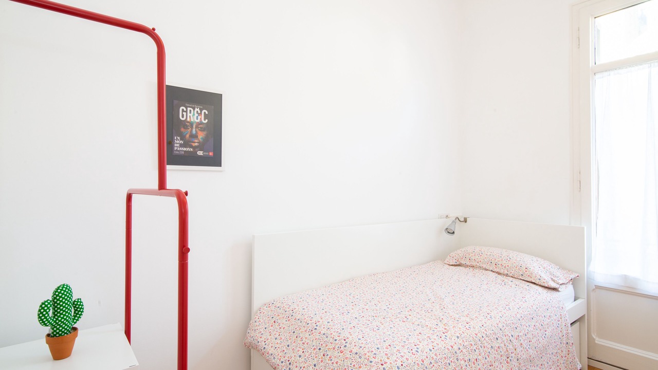 Photo of Bedroom in El Poble-sec