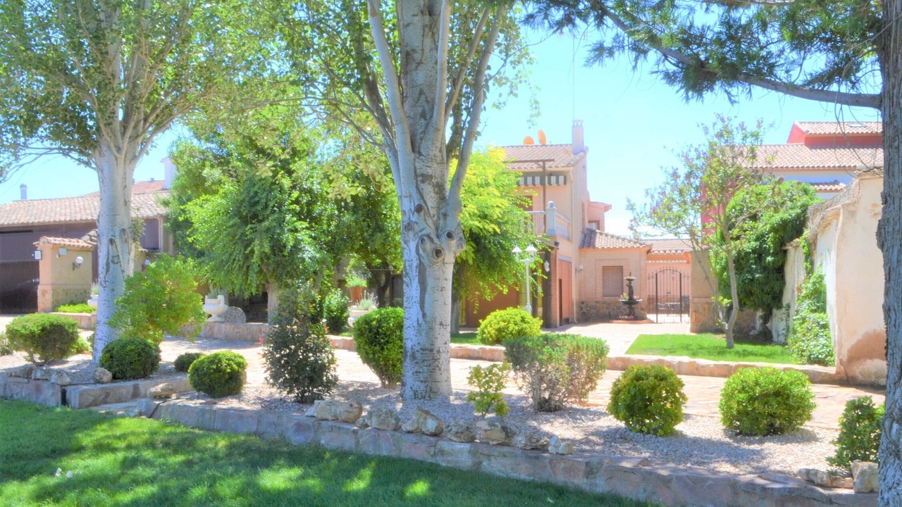 Photo of Outdoor in Fernan Caballero