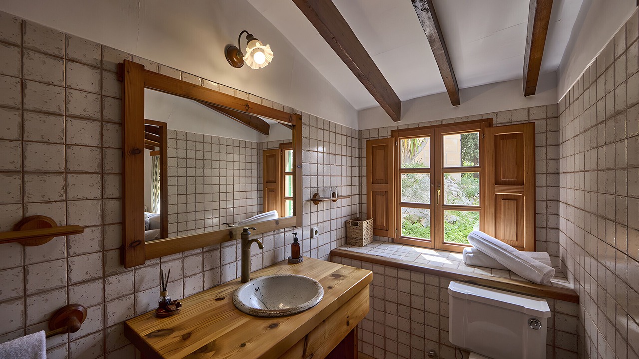 Photo of Bathroom in Banyalbufar