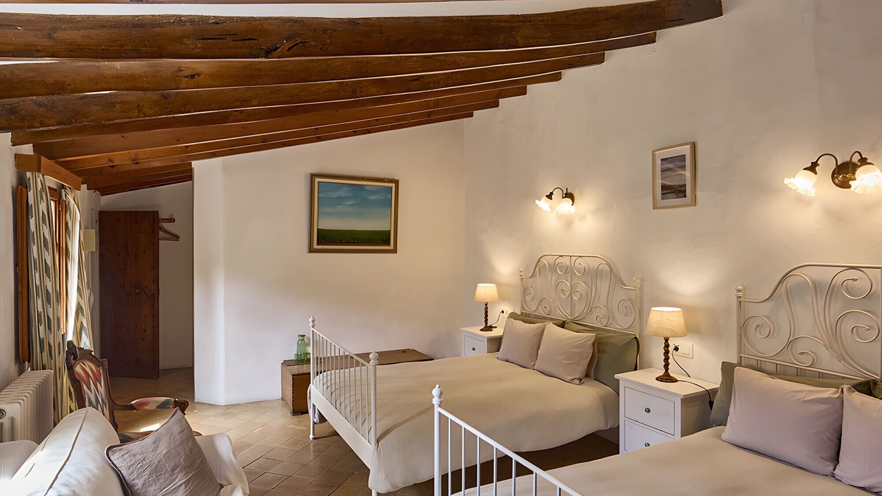 Photo of Bedroom in Banyalbufar