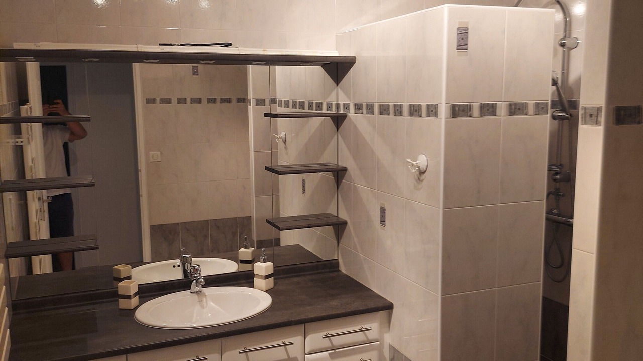 Photo of Bathroom in Montreal-la-Cluse