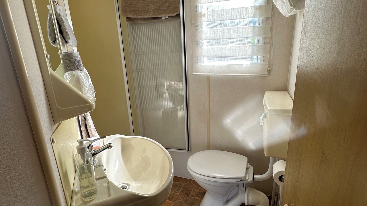 Photo of Bathroom in Saint-Pantaleon-les-Vignes