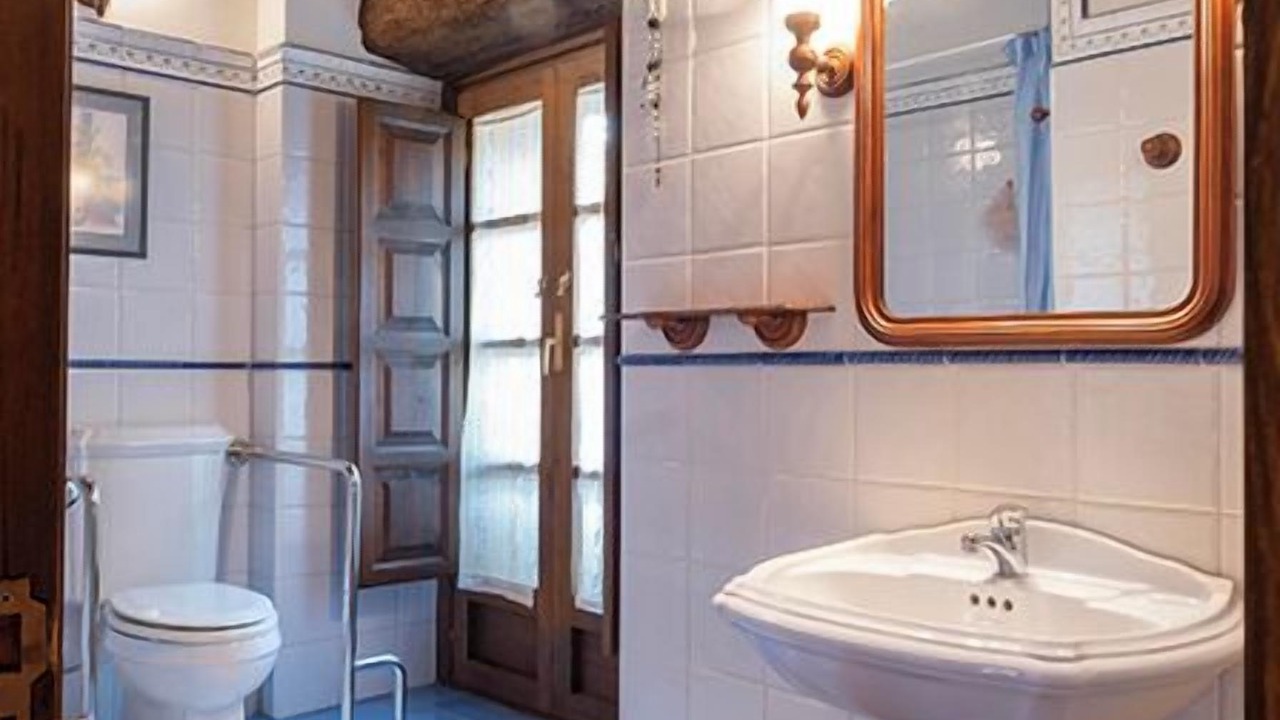 Photo of Bathroom in Lastres