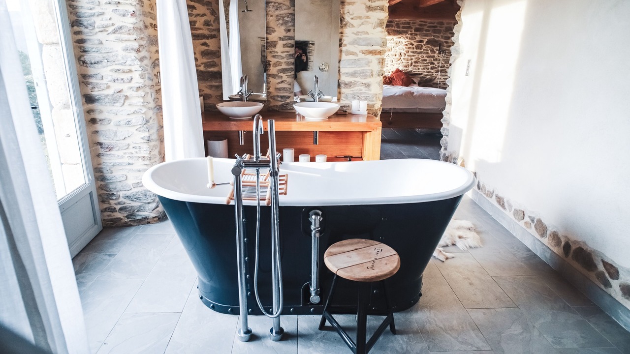 Photo of Bathroom in Sainte-Cecile-d'Andorge