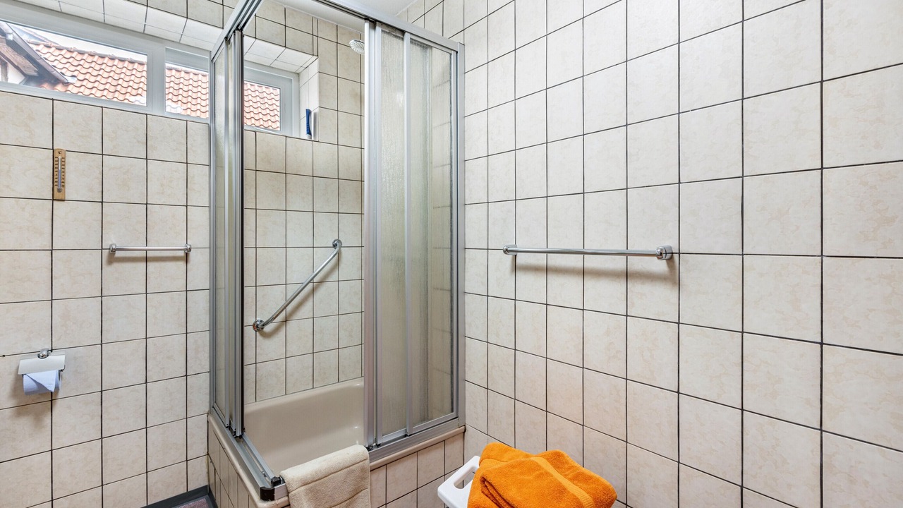 Photo of Bathroom in Schoeningen