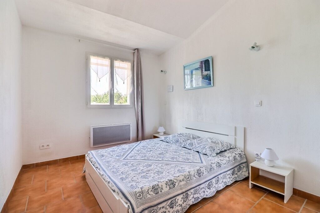 Photo of Bedroom in Beaucaire