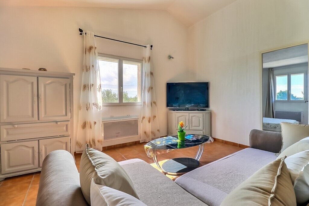 Photo of Livingroom in Beaucaire