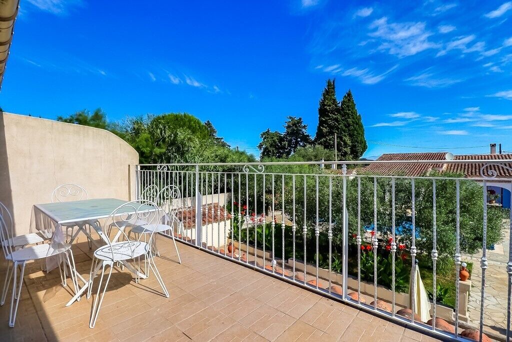 Photo of Outdoor in Beaucaire
