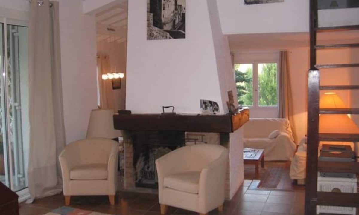 Photo of Others in Aubagne