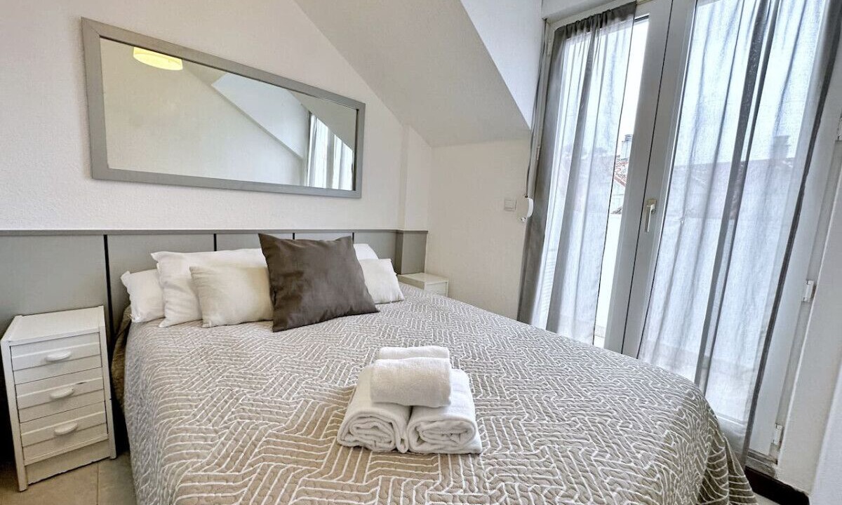 Photo of Bedroom in Isla