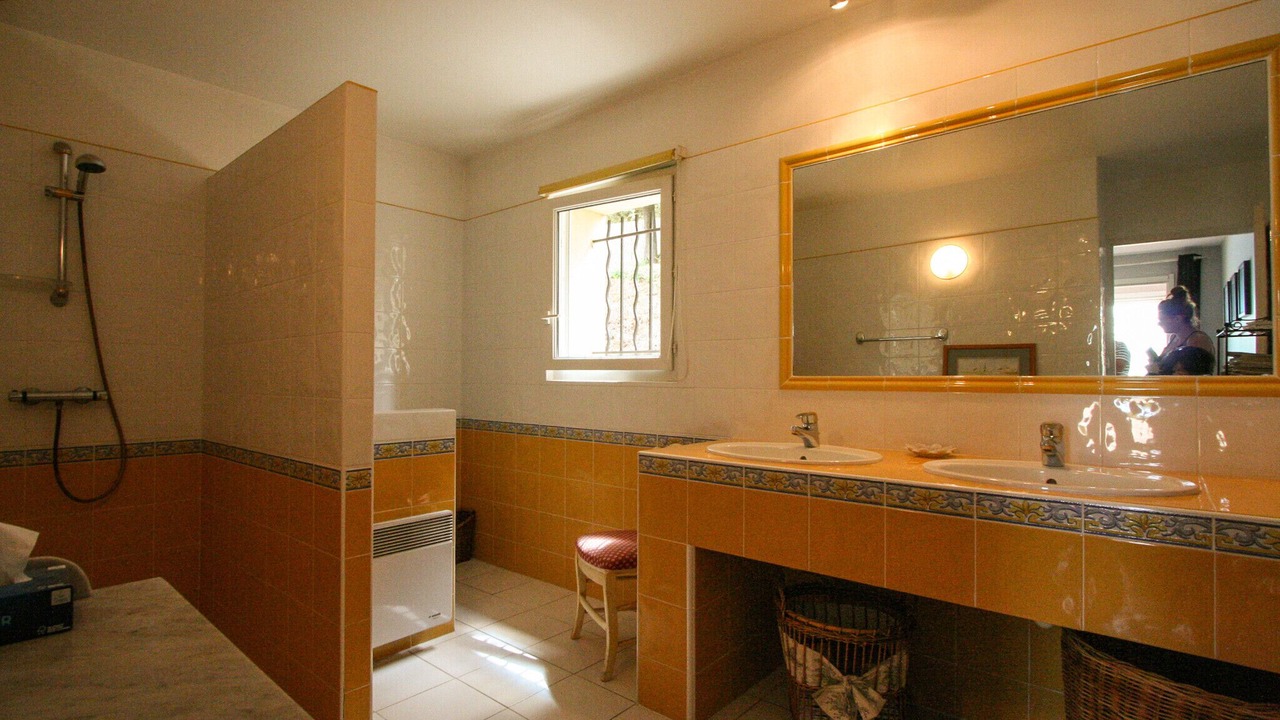 Photo of Bathroom in Rochegude