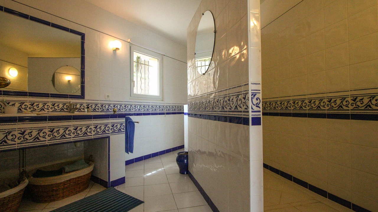 Photo of Bathroom in Rochegude