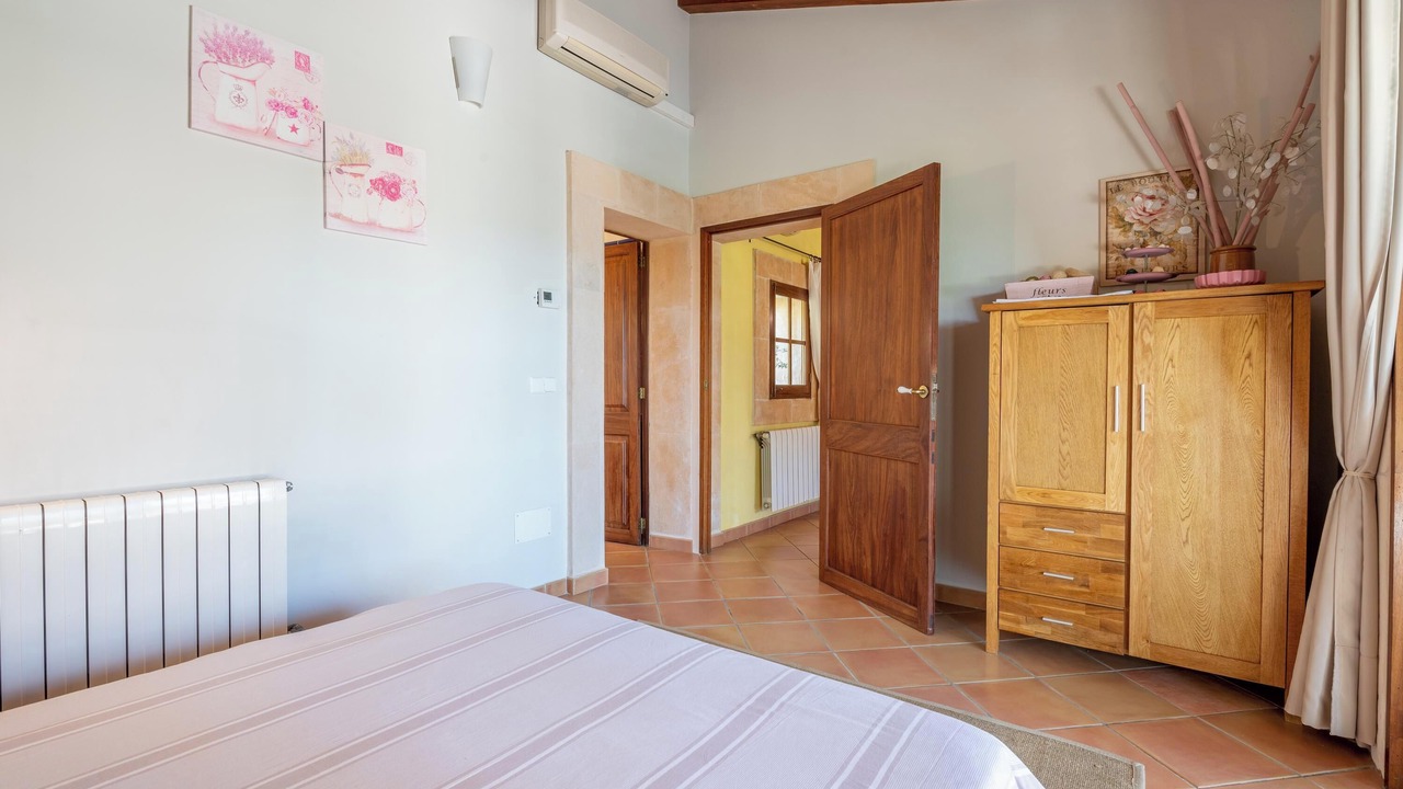 Photo of Bedroom in Algaida