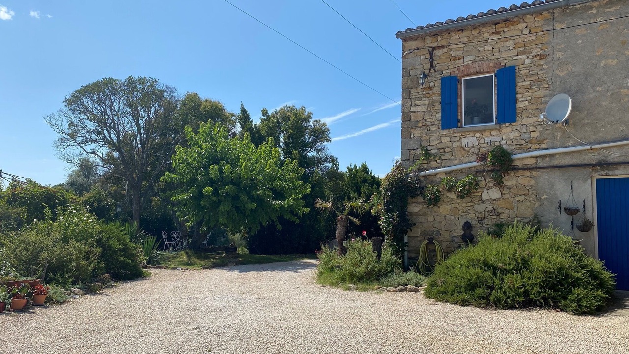 Photo of Outdoor in Salavas