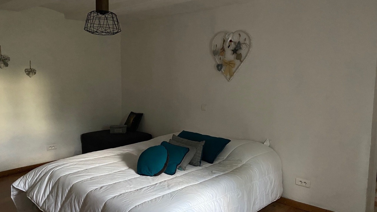 Photo of Bedroom in Salavas