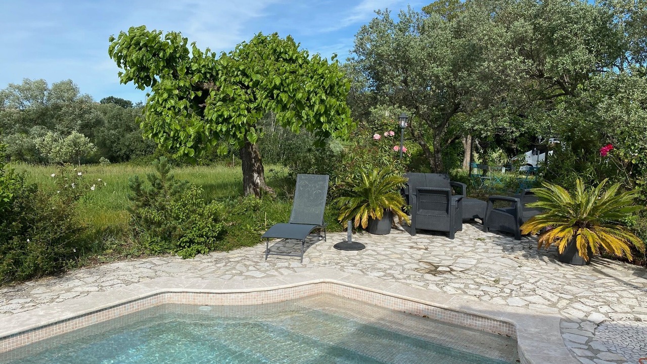 Photo of Outdoor in Salavas
