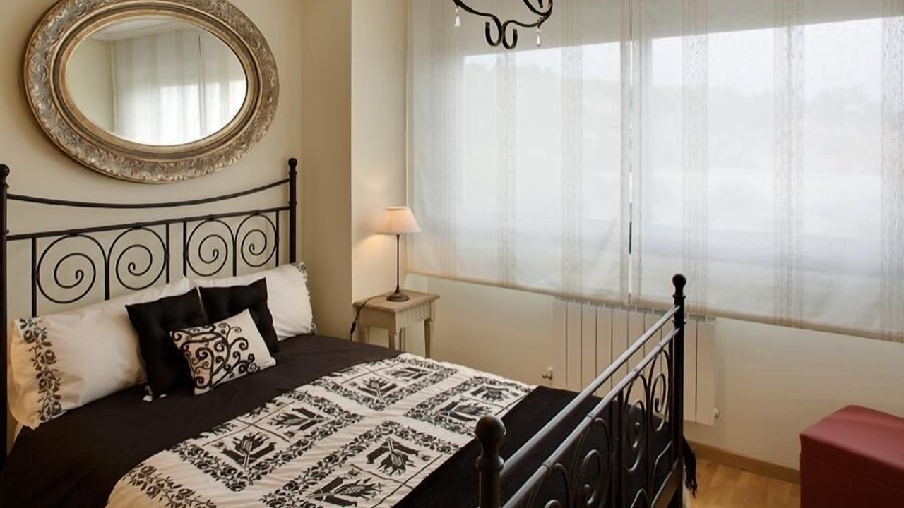 Photo of Bedroom in Luanco