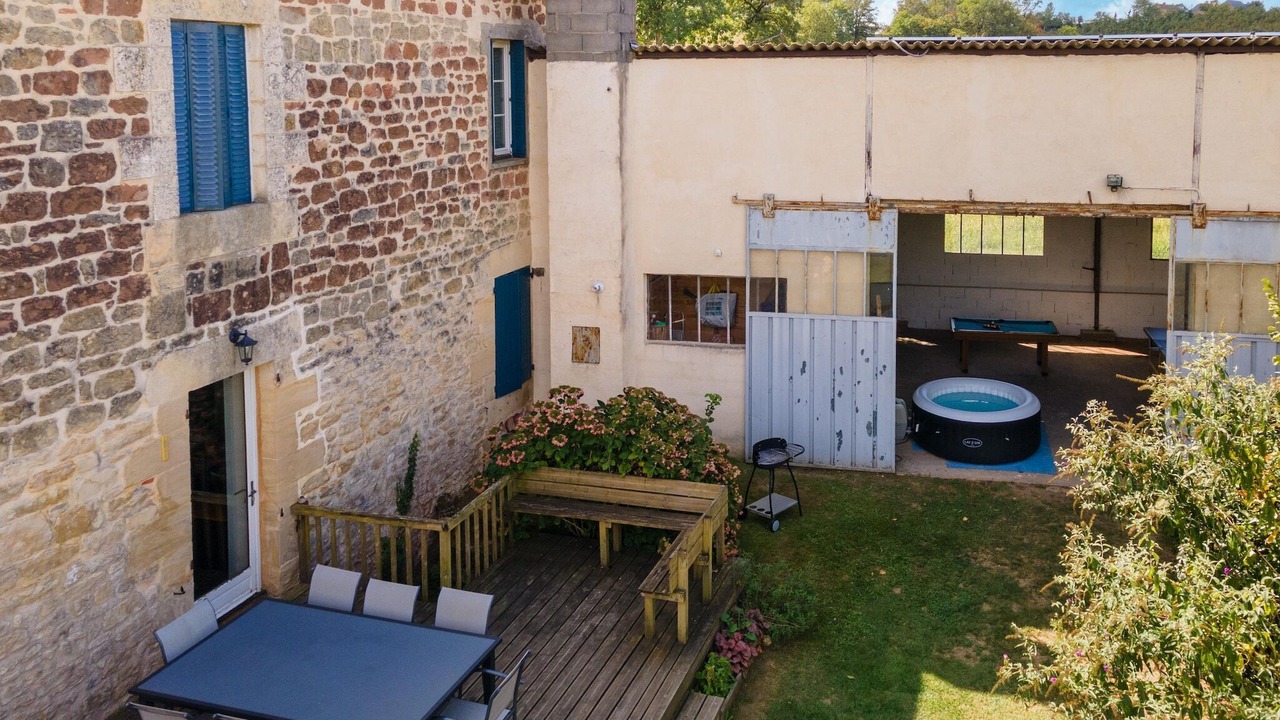 Photo of Patio Balcony in Coubjours