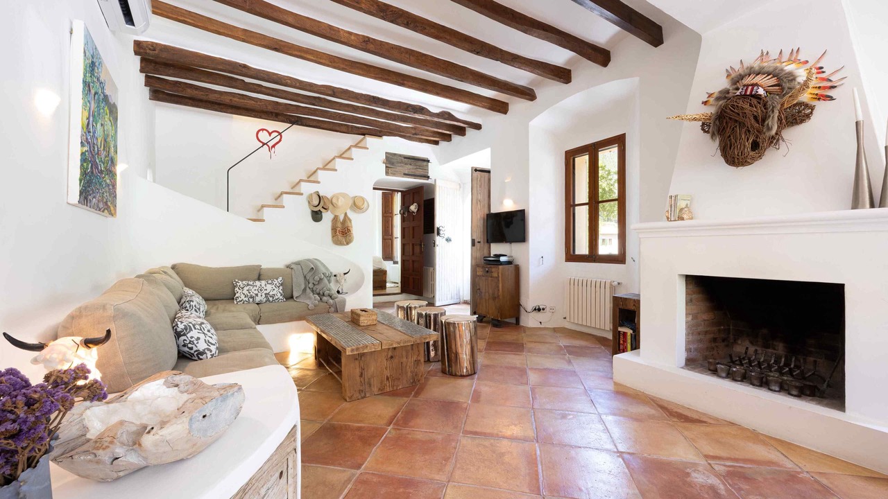 Photo of Livingroom in Deia
