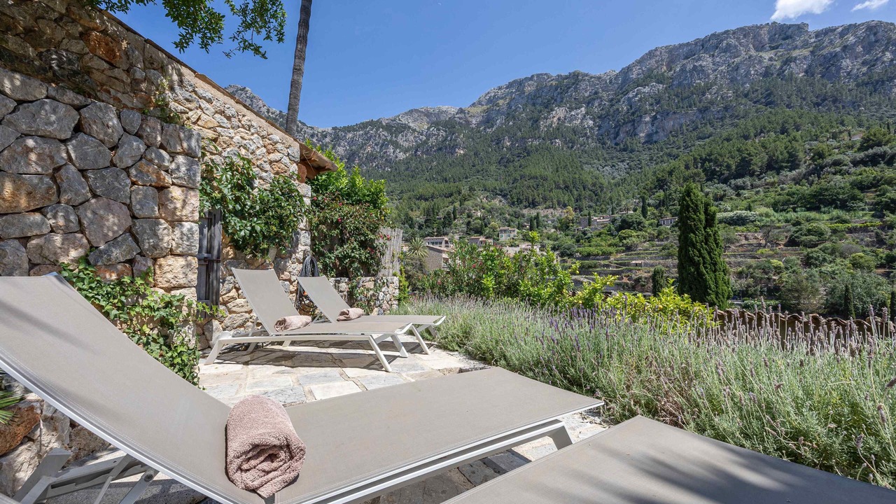 Photo of Patio Balcony in Deia