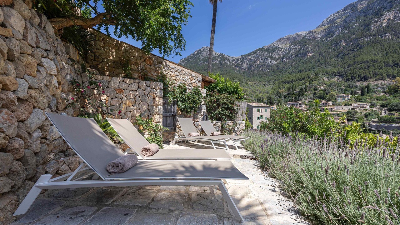 Photo of Patio Balcony in Deia