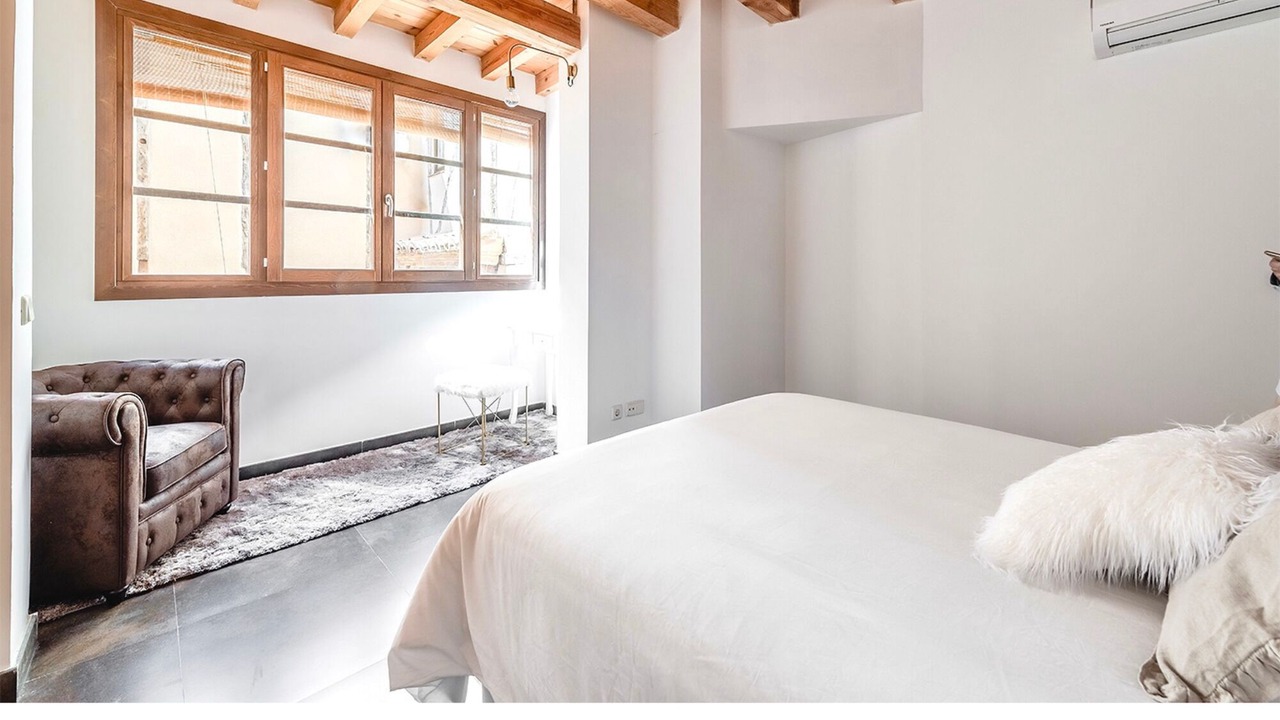Photo of Bedroom in Toledo City Center