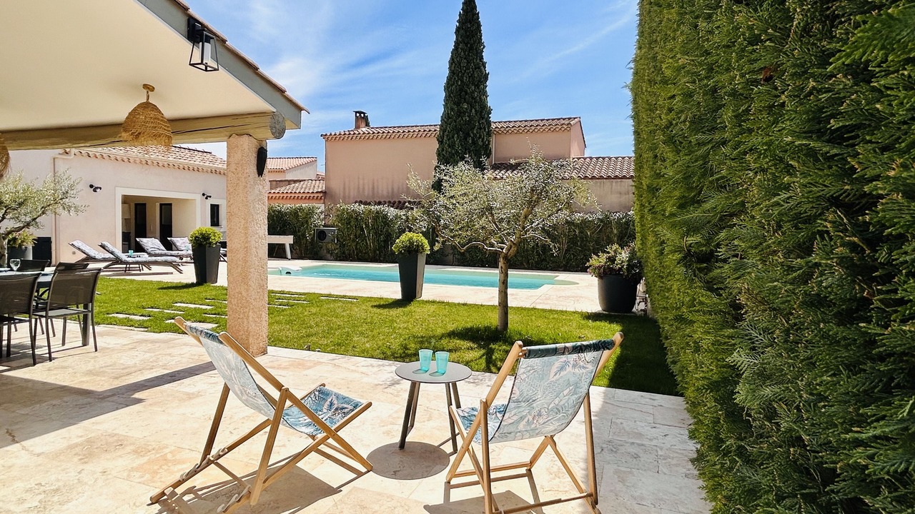 Photo of Outdoor in Mouries