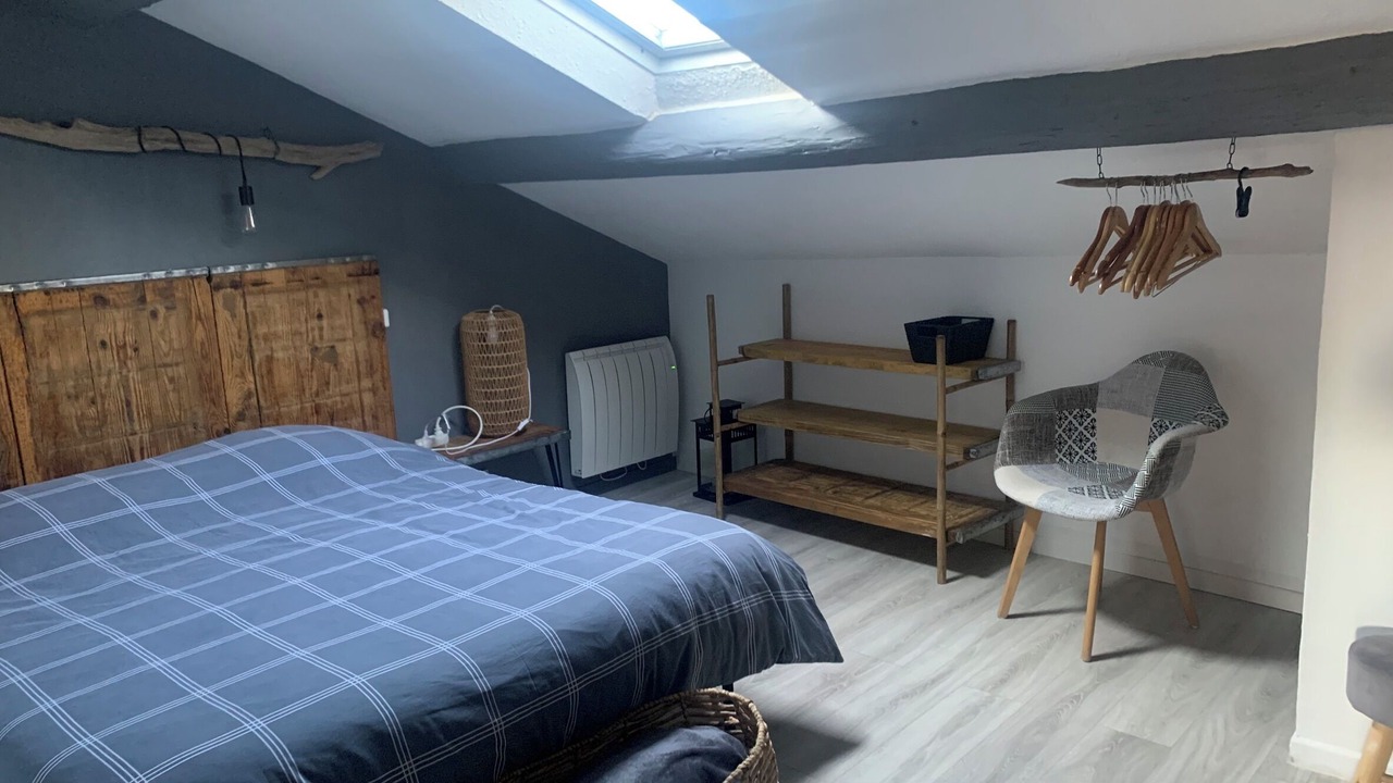 Photo of Bedroom in Entraigues-sur-la-Sorgue