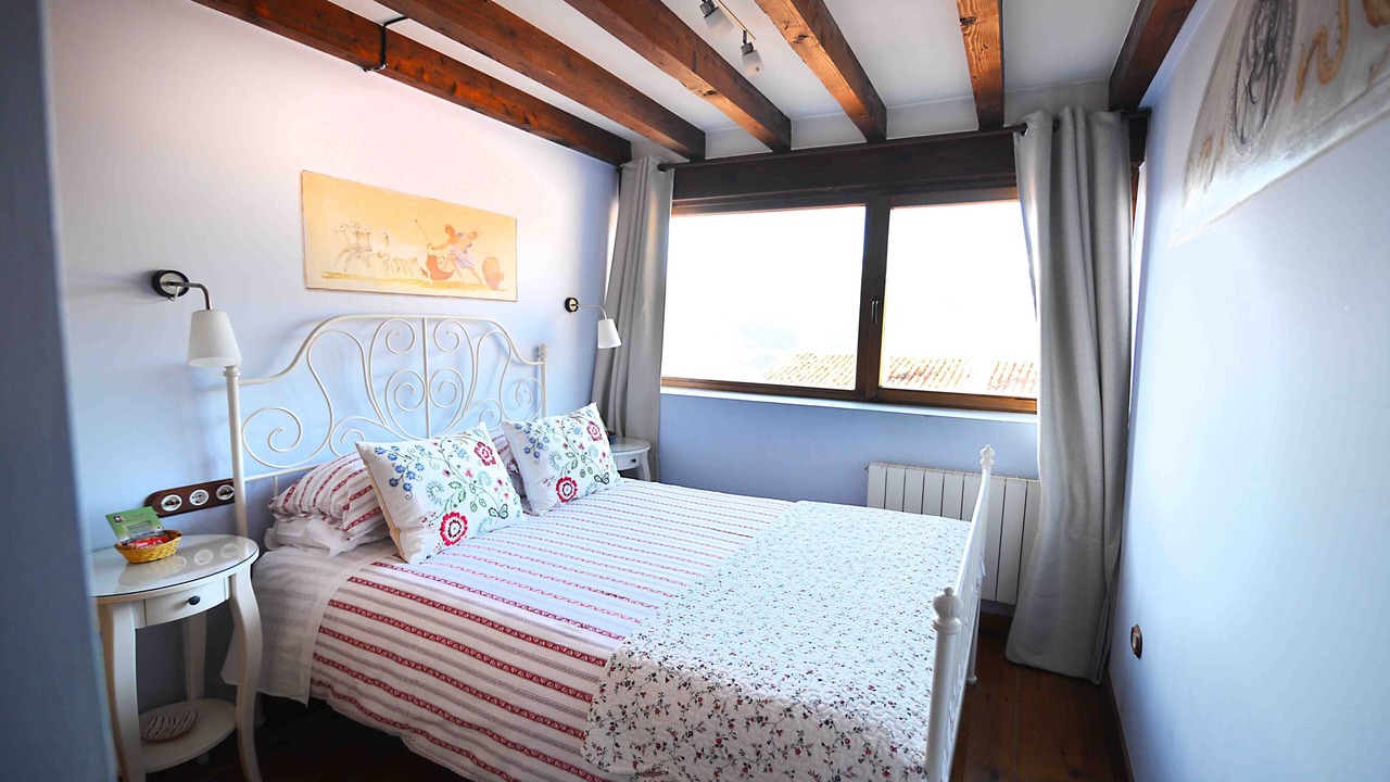 Photo of Bedroom in Tudes