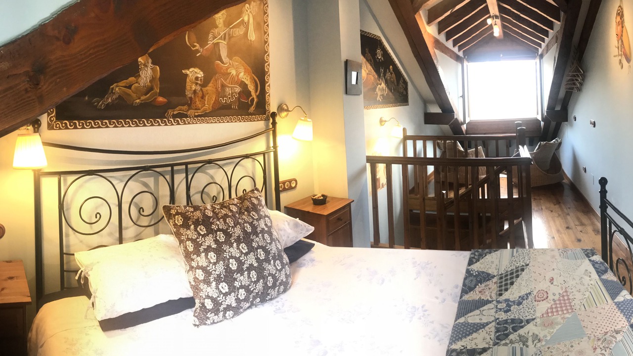 Photo of Bedroom in Tudes