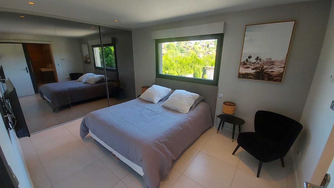 Photo of Bedroom in Naves-Parmelan